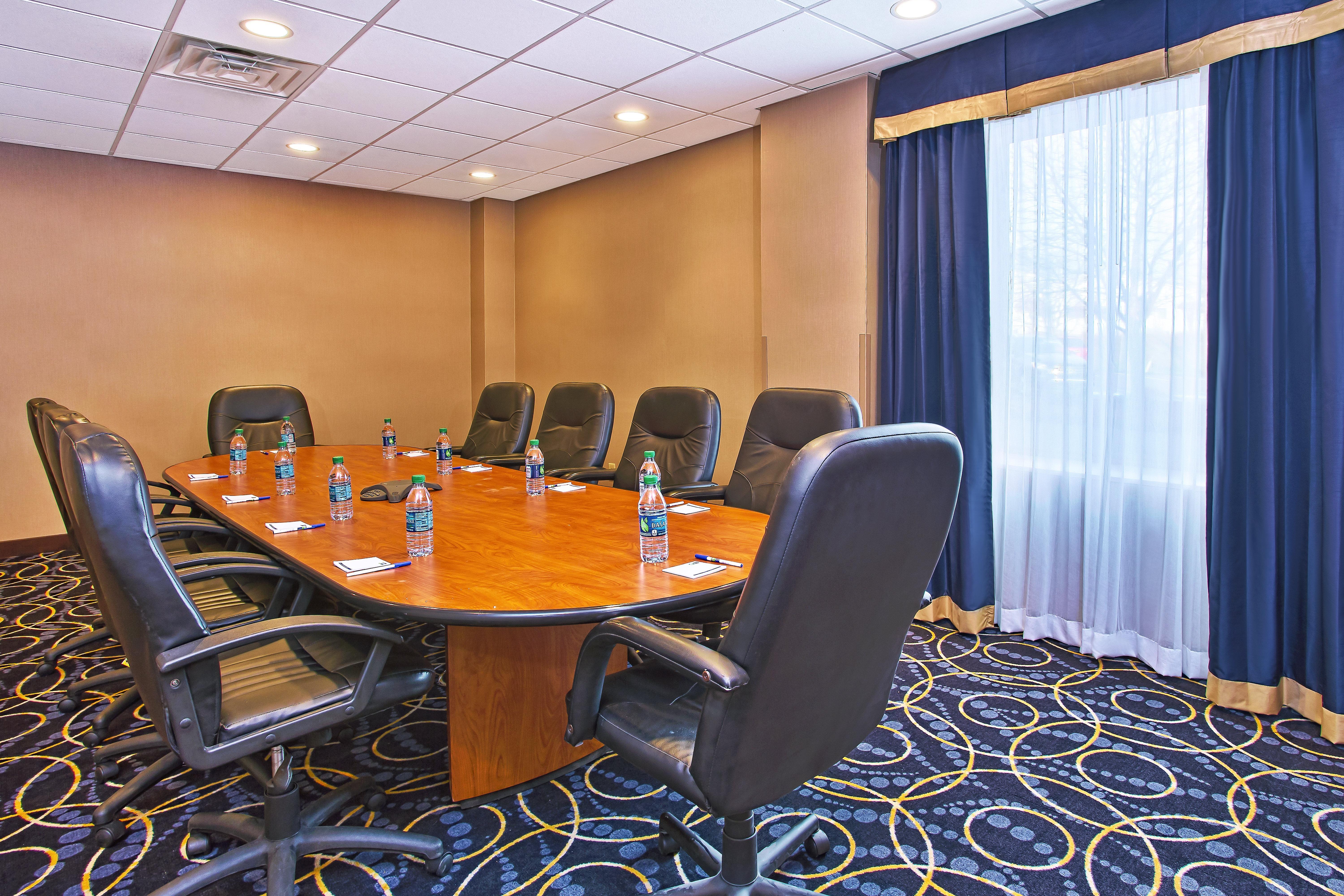 Holiday Inn Express And Suites Pittsburgh West Mifflin By Ihg Εξωτερικό φωτογραφία